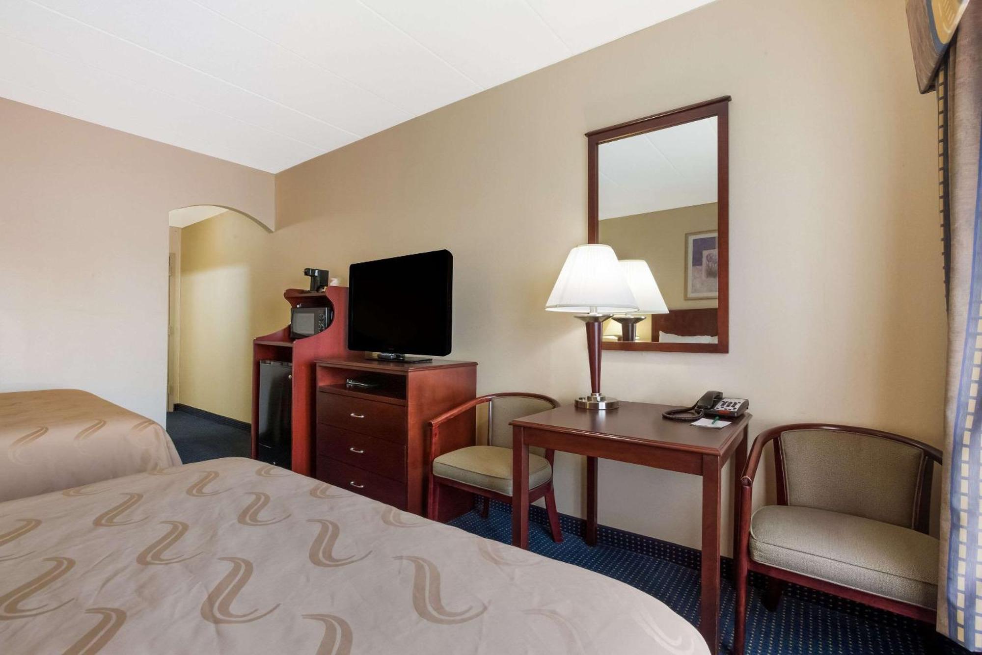 Quality Inn Near Princeton Lawrence Exteriér fotografie