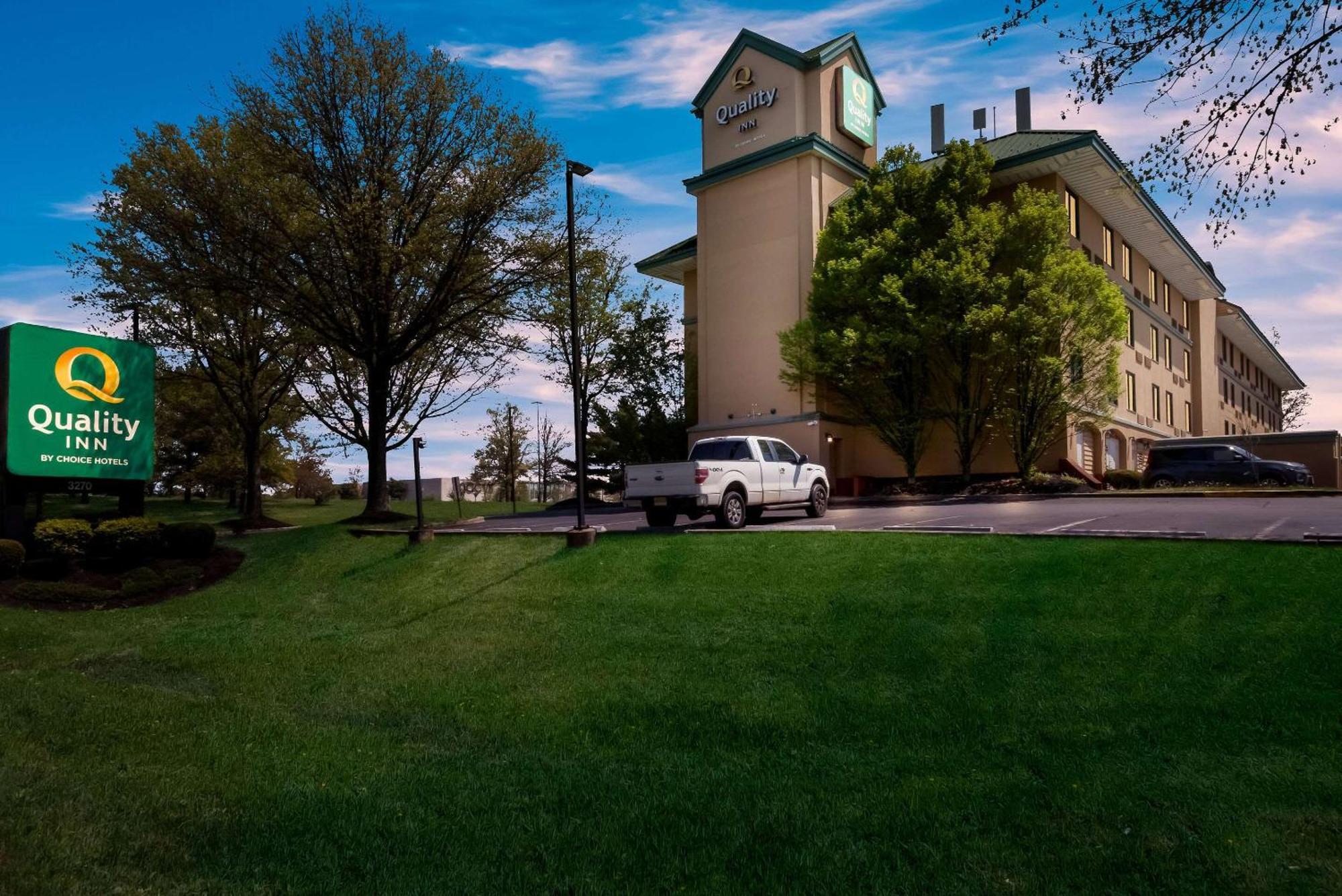 Quality Inn Near Princeton Lawrence Exteriér fotografie