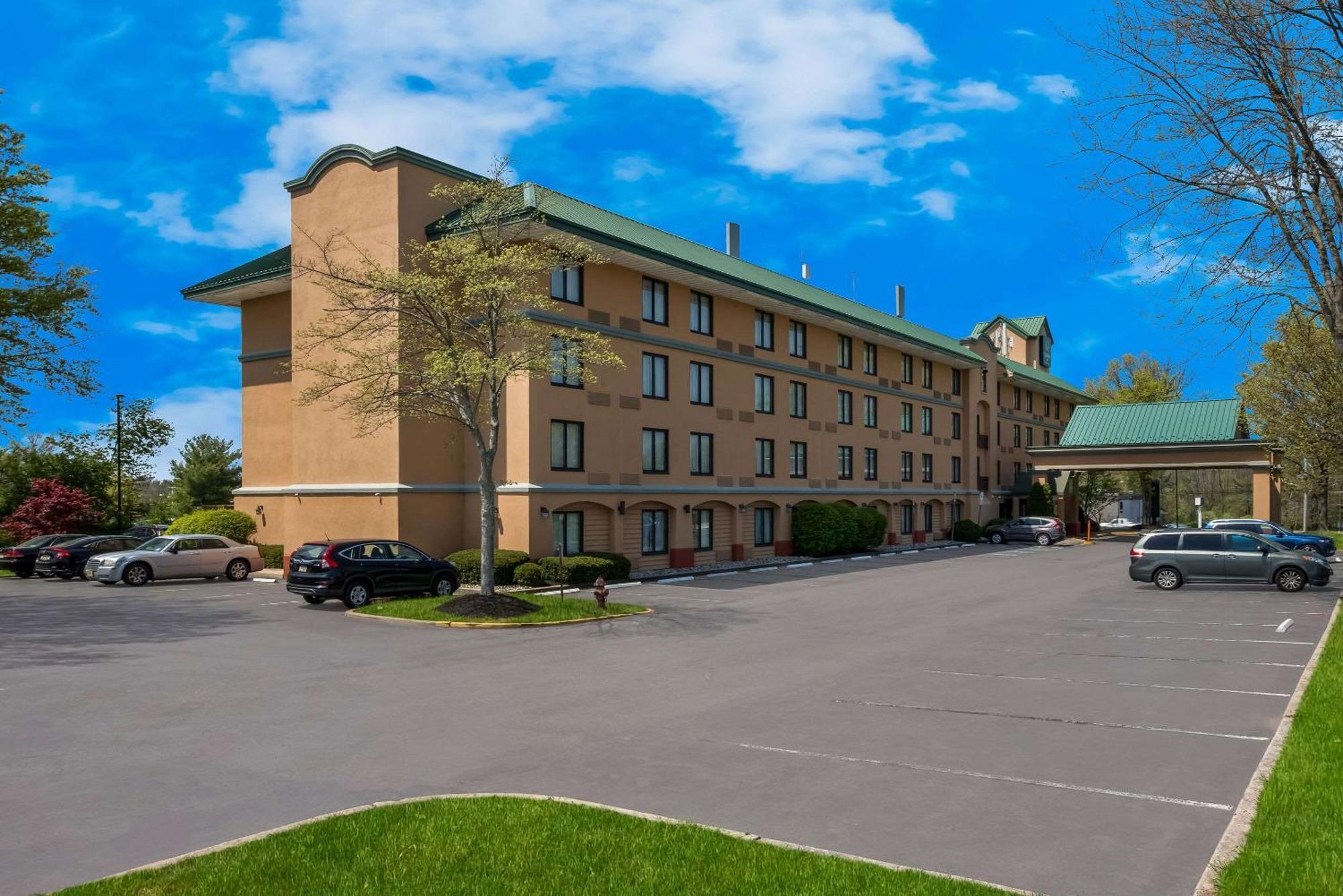 Quality Inn Near Princeton Lawrence Exteriér fotografie